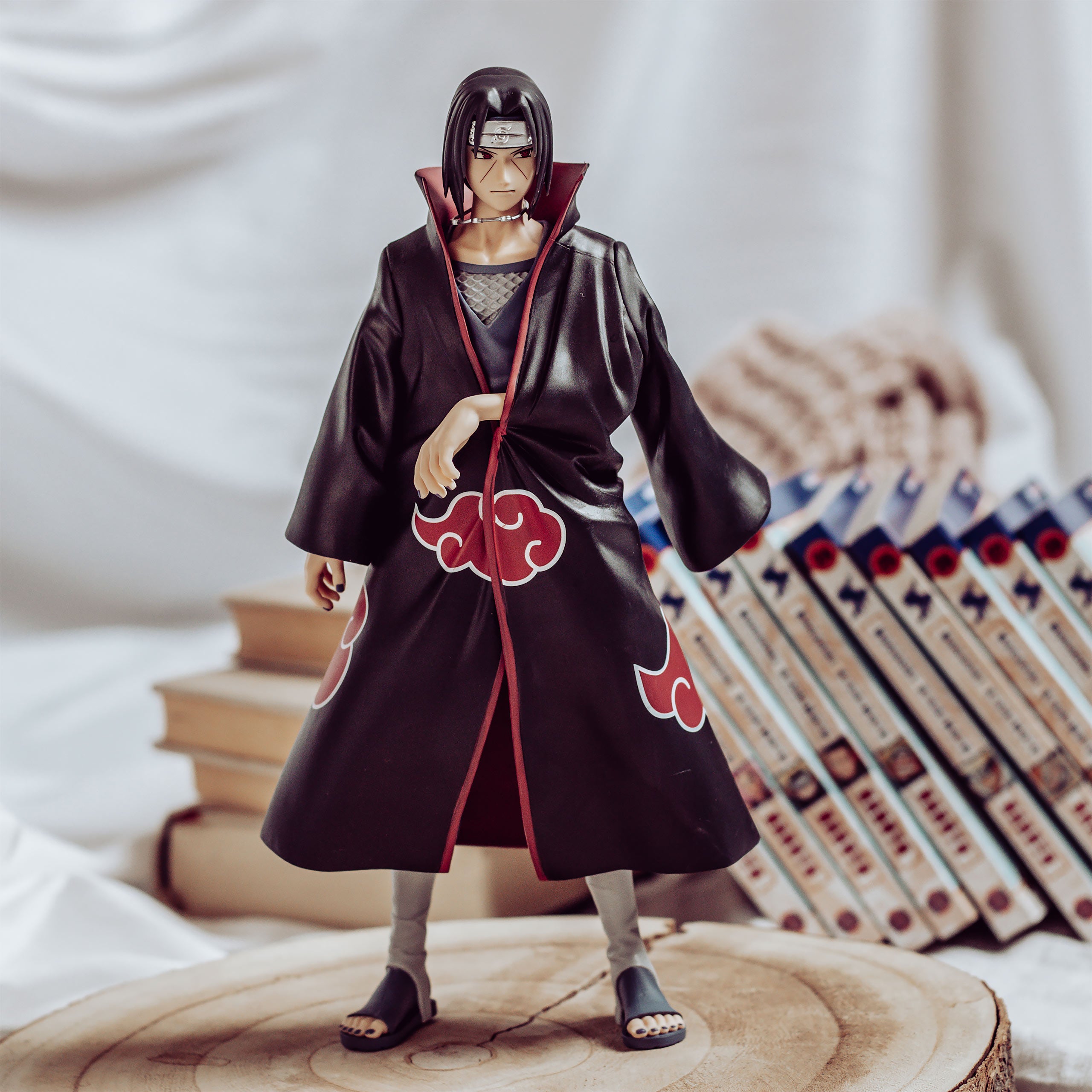 Bandai Banpresto Grandista Naruto Shippuden Uchiha Itachi 11 Inch Figure