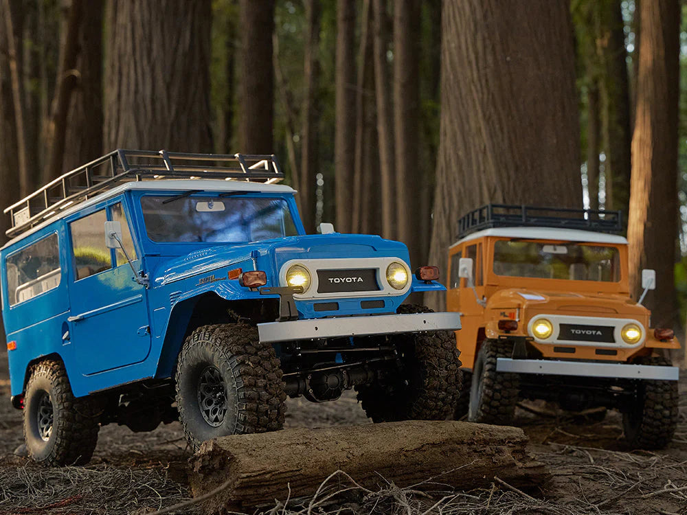 FMS FJ40 1/10 Scale RC Crawler