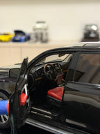 Kengfai LC200 Front Door View - Premium Diecast 1:18 Scale Model Car