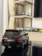Kengfai LC200 Rear View - Premium Diecast 1:18 Scale Model Car